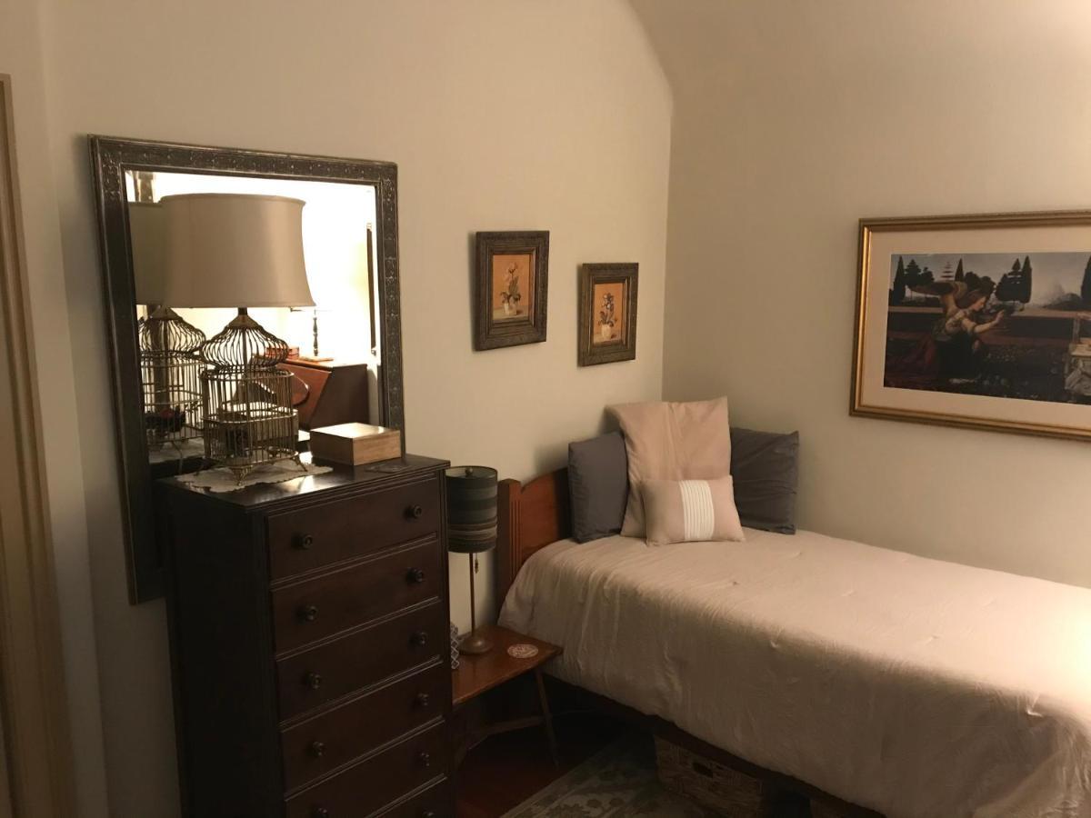 Homestay Little Castle